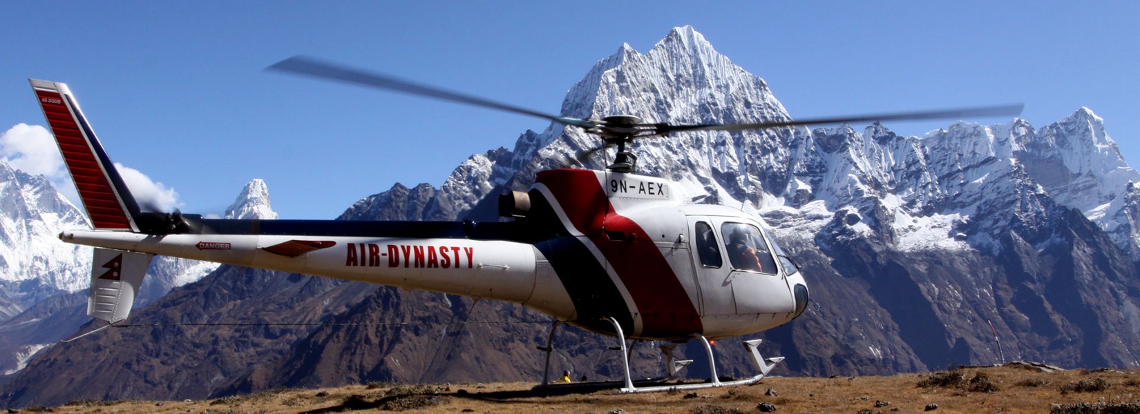 The 4 Days Everest Helicopter Tour.